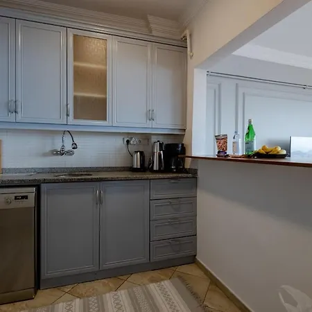 Apartment Bosphorus View With 2 Bedrooms And Location *